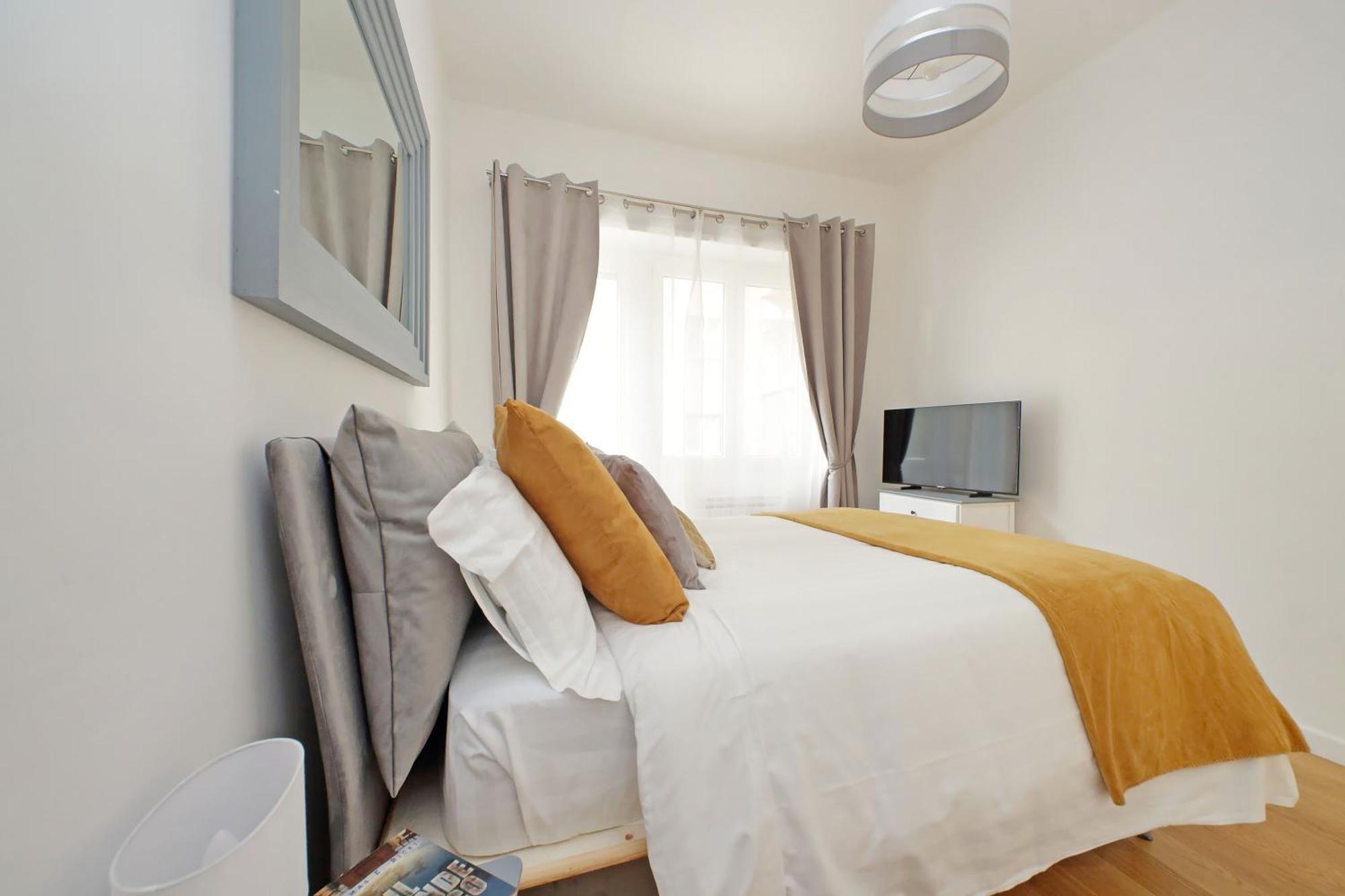Graceful Near St Peter Metro 100 Mt Apartamento